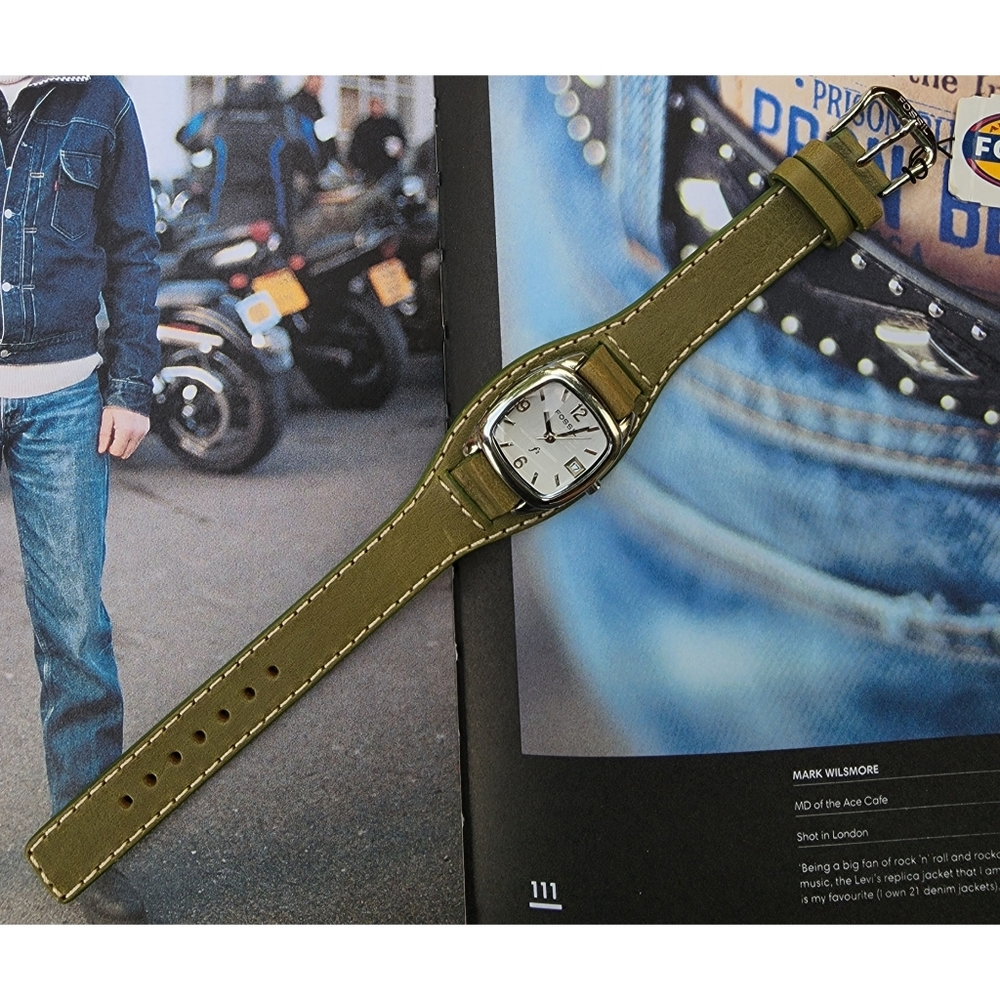 NWT Fossil F2 Unisex Y2K Olive Green Leather white stitching & Stainless Steel